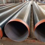 Сварные трубы в изоляции