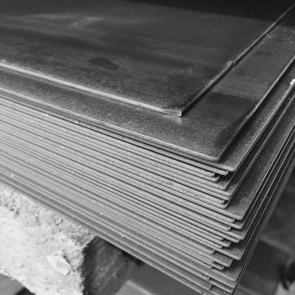 Жаропрочный лист горячекатаный 2 мм ХН65МВ ГОСТ 24982-81